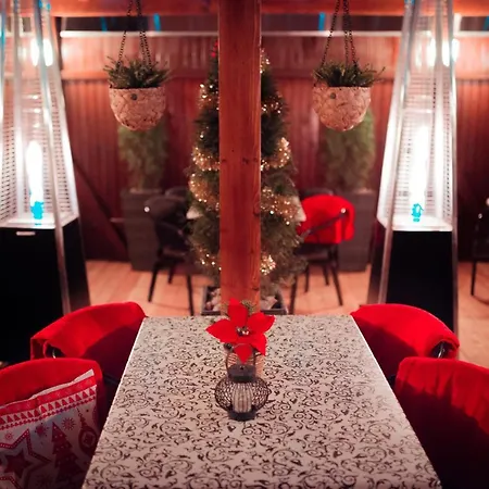 Hotel Kaskada *
